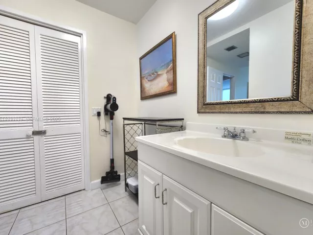 Продажа квартиры #508 - фото 6900856