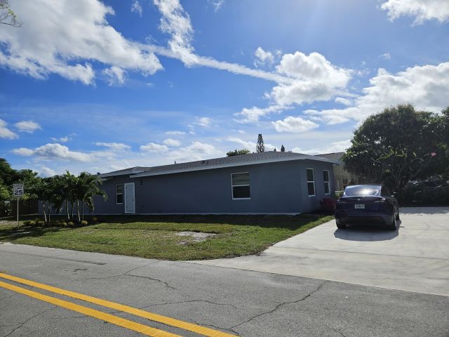 Дом в аренду по адресу 100 Dover Street - фото 6918586