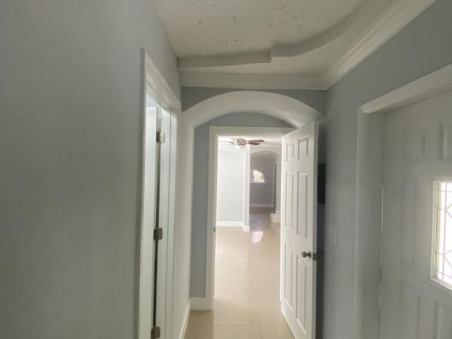 Продажа дома по адресу 8090 Dillman Road - фото 6895491