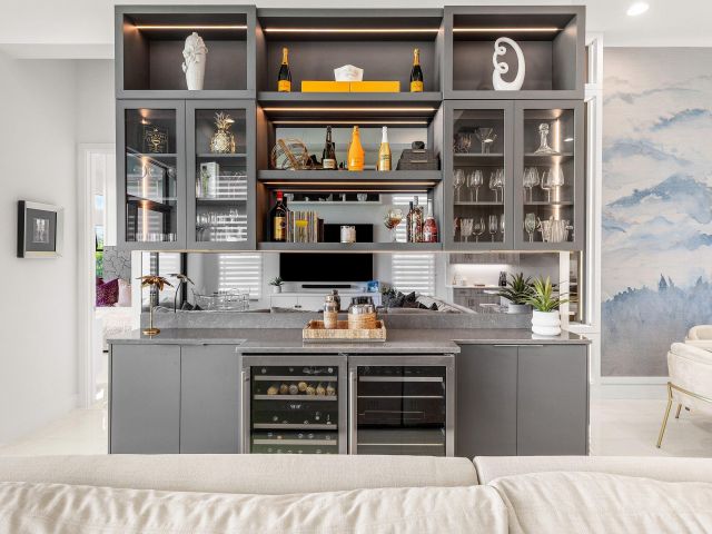 Продажа дома по адресу 8233 Essex Country Club Drive - фото 6901386