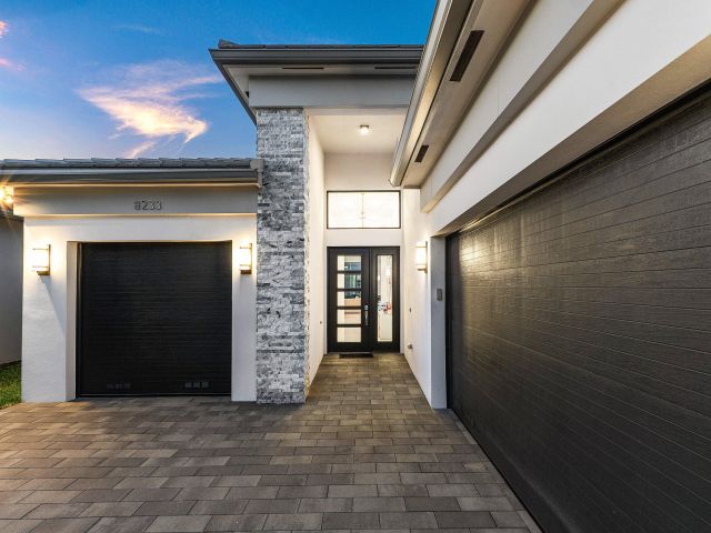 Продажа дома по адресу 8233 Essex Country Club Drive - фото 6901399