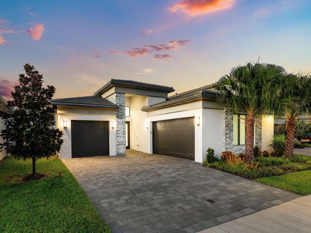 Продажа дома по адресу 8233 Essex Country Club Drive - фото 6901405