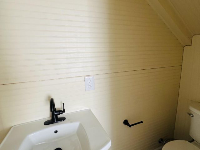 Дом в аренду по адресу 3319 S Olive Avenue - фото 6917098