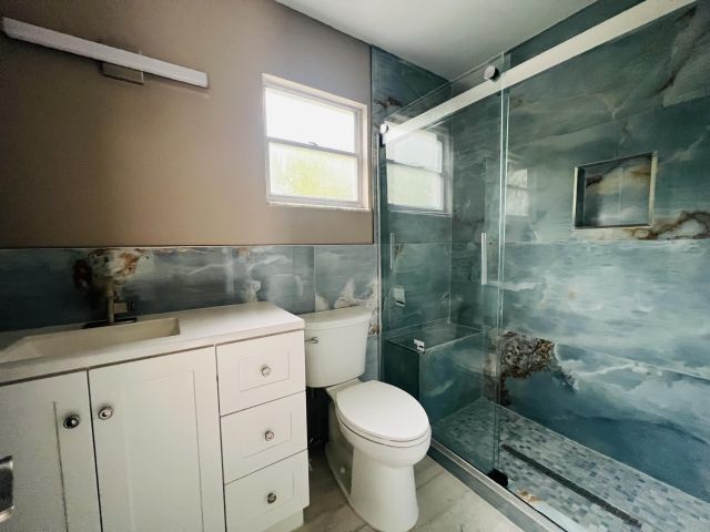 Дом в аренду по адресу 3319 S Olive Avenue - фото 6917100