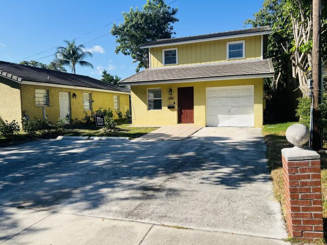 Дом в аренду по адресу 3319 S Olive Avenue - фото 6917108
