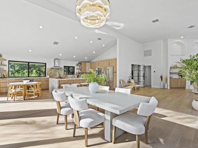 Продажа дома по адресу 17902 Milburn Way - фото 6901011