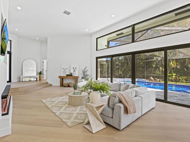 Продажа дома по адресу 17902 Milburn Way - фото 6901015