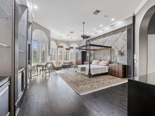 Продажа дома по адресу 21169 Oakley Court - фото 6896676