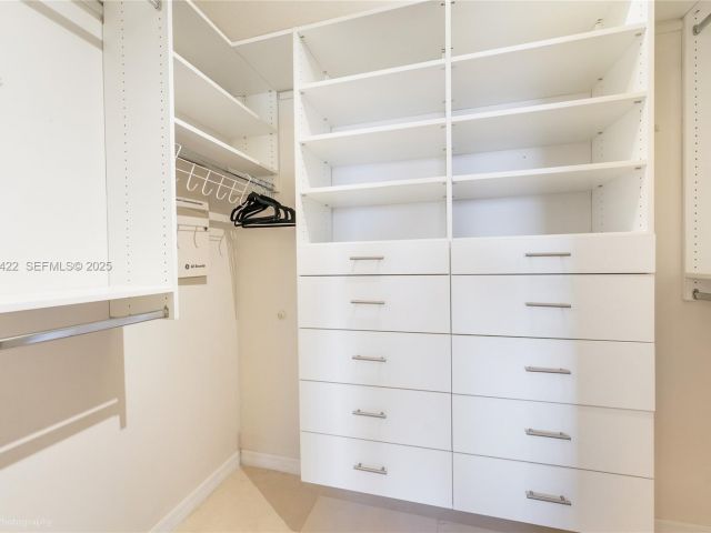 Квартира в аренду номер2407 - фото 6897282