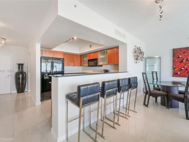 Квартира в аренду номер2407 - фото 6897288