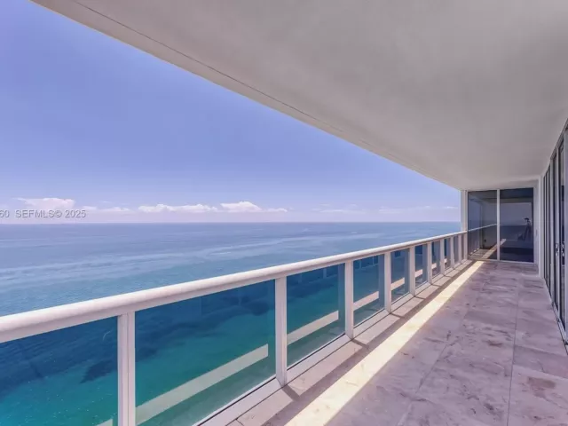 Продажа квартиры #4601 - фото 6896708