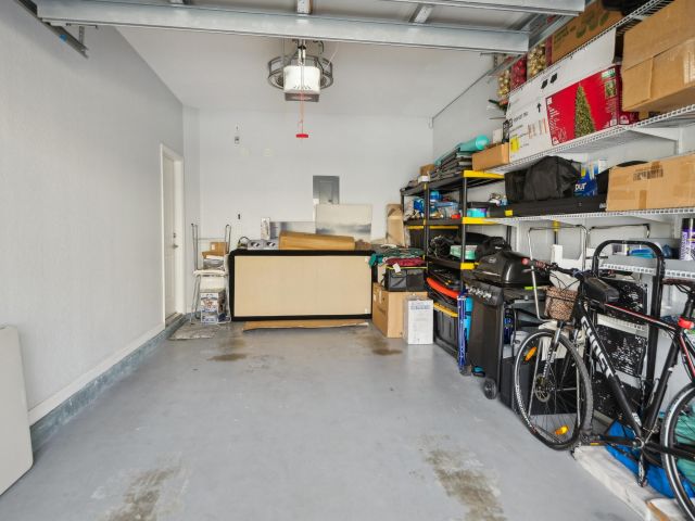 Дом в аренду по адресу 148 SW 7th Court - фото 6897175