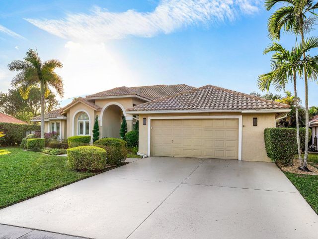Дом в аренду по адресу 20376 Hacienda Court - фото 6897866