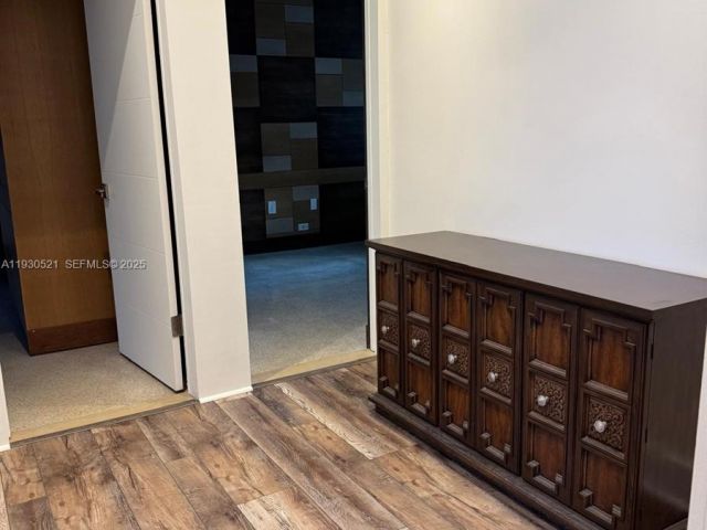 Дом в аренду по адресу 985 NE 115th St - фото 6901583