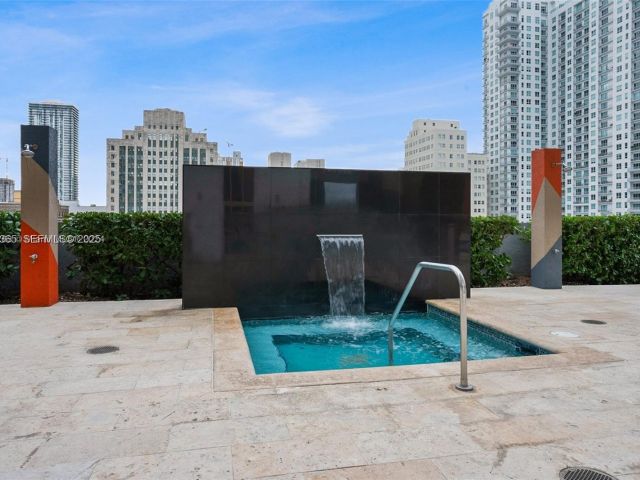 Продажа квартиры #4105 - фото 6897255