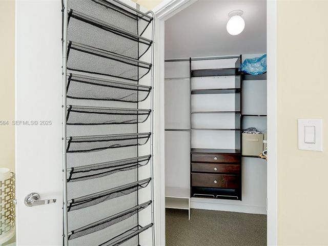 Продажа квартиры #1-1006 - фото 6900540