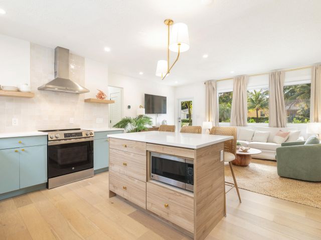 Продажа дома по адресу 353 Gregory Road - фото 6905584