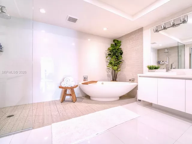 Продажа квартиры #4-1701 - фото 6905022