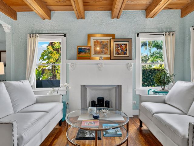 Продажа дома по адресу 348 Plymouth Road - фото 6899251