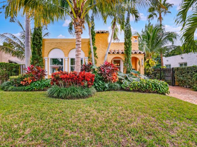 Продажа дома по адресу 348 Plymouth Road - фото 6899256