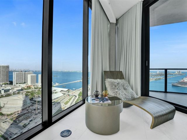 Продажа квартиры #3902 - фото 6900038