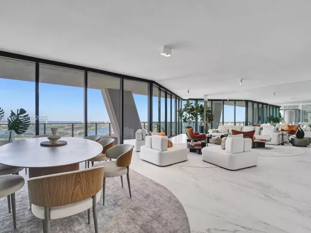 Продажа квартиры #3902 - фото 6900048