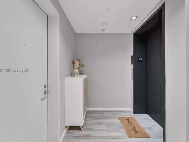 Продажа квартиры #1805 - фото 6914151