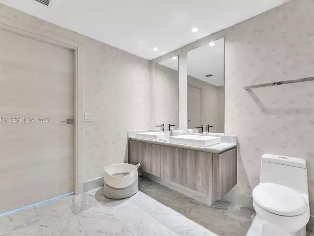 Продажа квартиры #1805 - фото 6914140