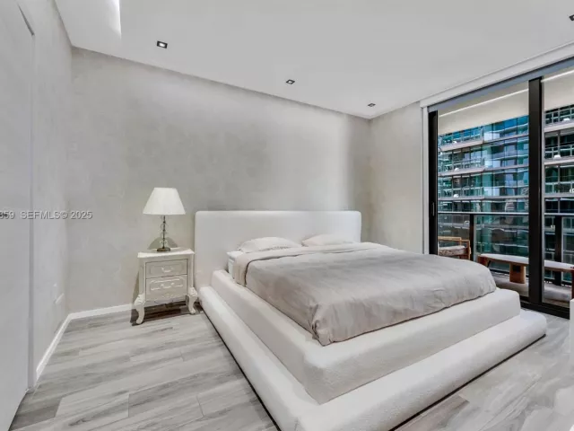 Продажа квартиры #1805 - фото 6914144