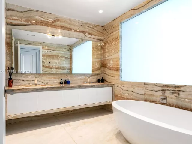 Продажа квартиры #1002 - фото 6928462