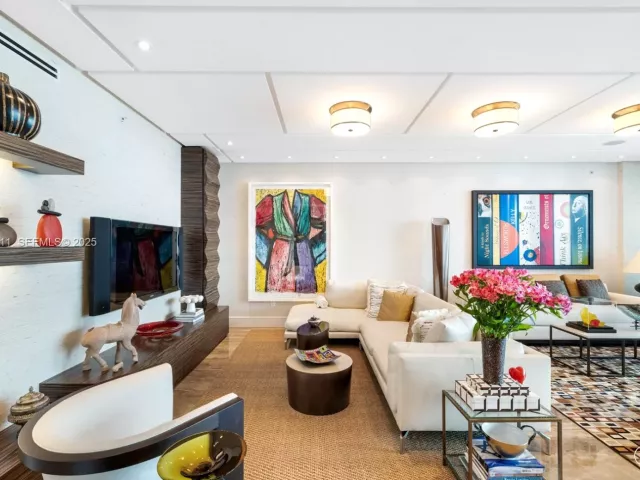 Продажа квартиры #1704 - фото 6901200