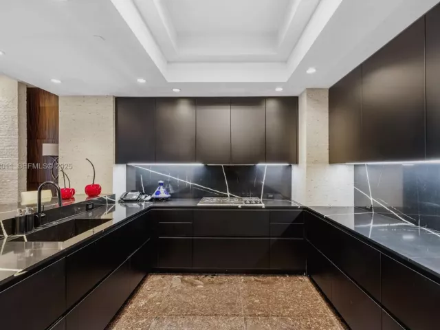 Продажа квартиры #1704 - фото 6901202