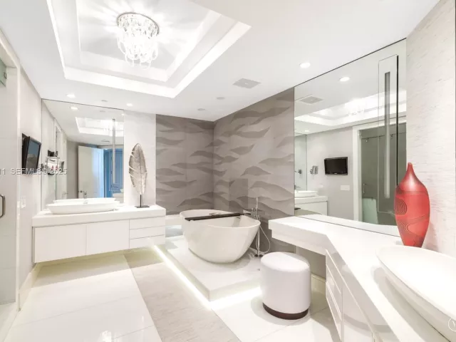 Продажа квартиры #1704 - фото 6901192