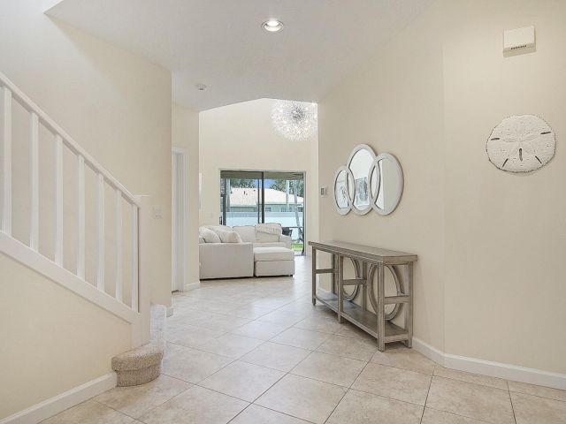 Дом в аренду по адресу 8176 Quail Meadow Way - фото 6901951