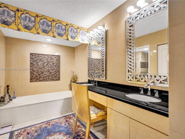 Продажа квартиры #311 - фото 7466109