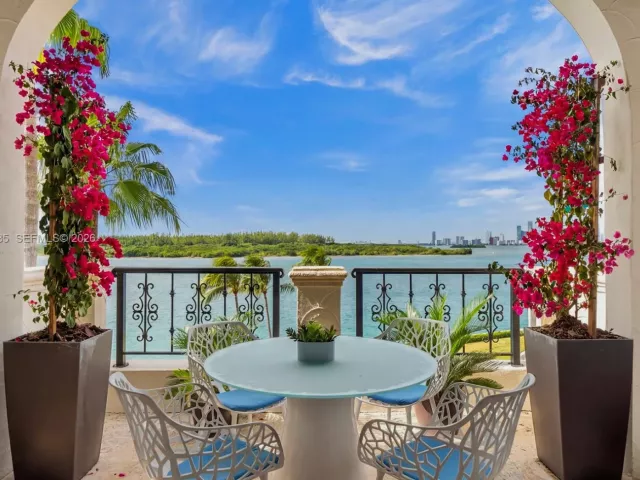 Продажа квартиры #3405 - фото 6900956