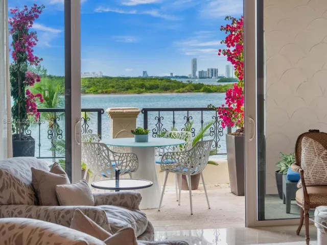 Продажа квартиры #3405 - фото 6900957