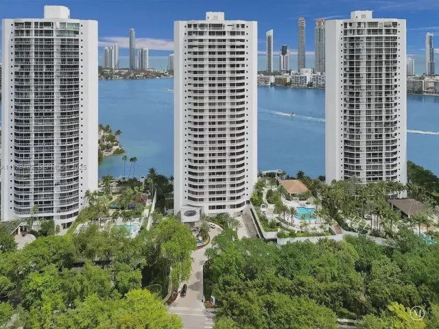 Продажа квартиры #2802 - фото 6912795