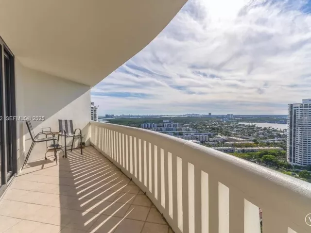 Продажа квартиры #2802 - фото 6912776