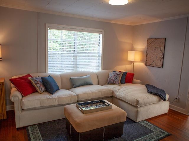 Дом в аренду по адресу 419 43rd Street - фото 6902890