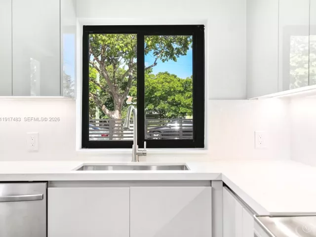 Дом в аренду по адресу  - фото 6902162