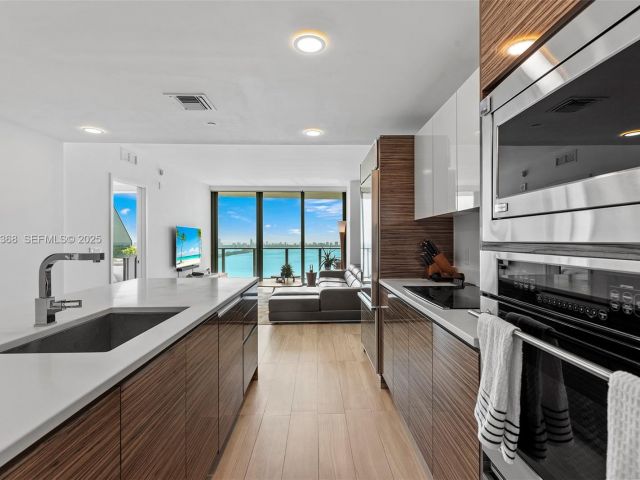 Квартира в аренду номер3903 - фото 6905139