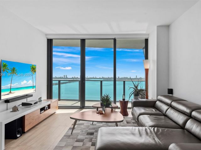 Квартира в аренду номер3903 - фото 6905144