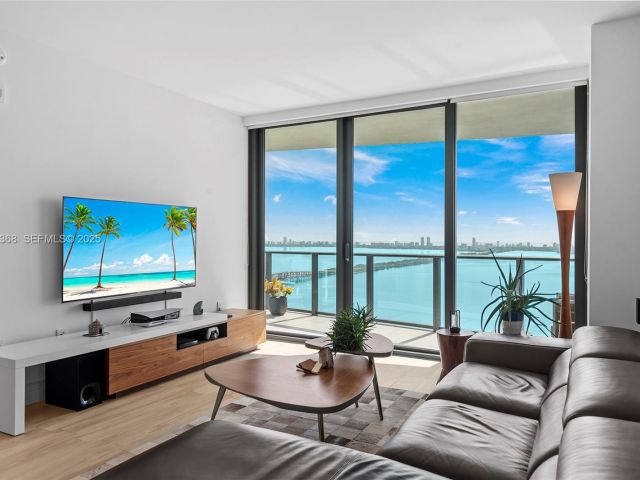 Квартира в аренду номер3903 - фото 6905146