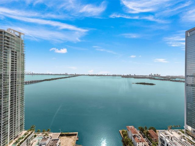 Квартира в аренду номер3903 - фото 6905152