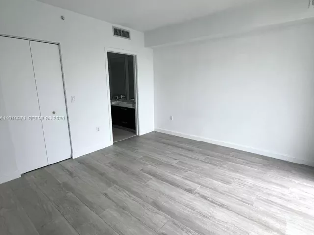 Квартира в аренду номер3406 - фото 7115883