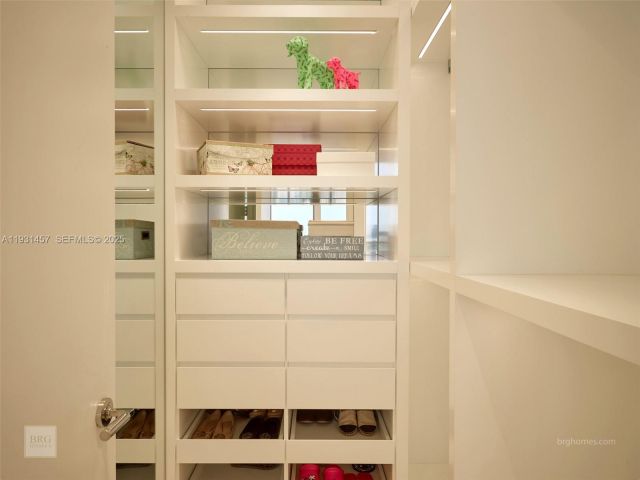 Квартира в аренду номер2704S - фото 6904338