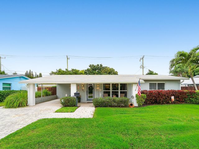 Продажа дома по адресу 301 Se 10th Court - фото 6904192