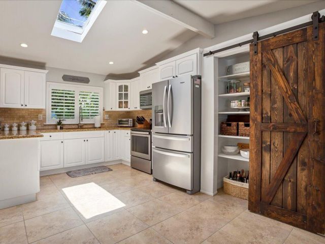 Дом в аренду по адресу 1110 SW 15th Street - фото 6904252