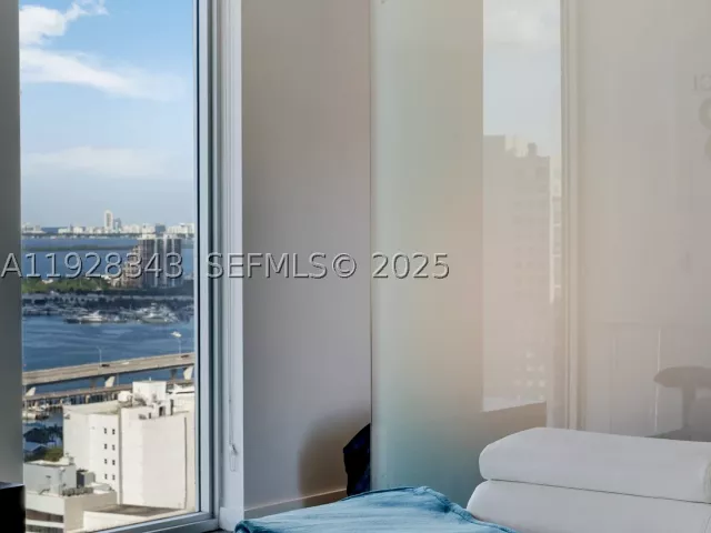 Квартира в аренду номер3008 - фото 9075390